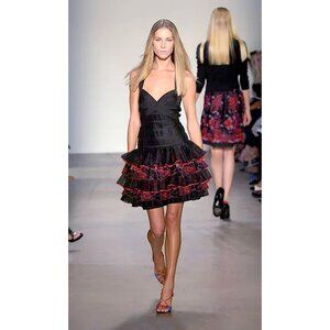 Phi Spring 2006 RTW Black Red Embroidered Eyelet Mini Dress Button Back Vogue 4
